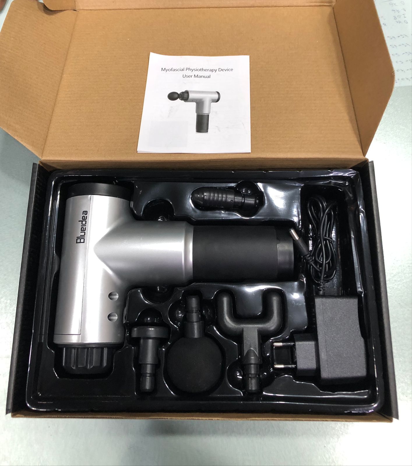 Blueidea Deep Tissue fascial massager with 4 massage Muscle Massage Gun (Random color). - Image 5