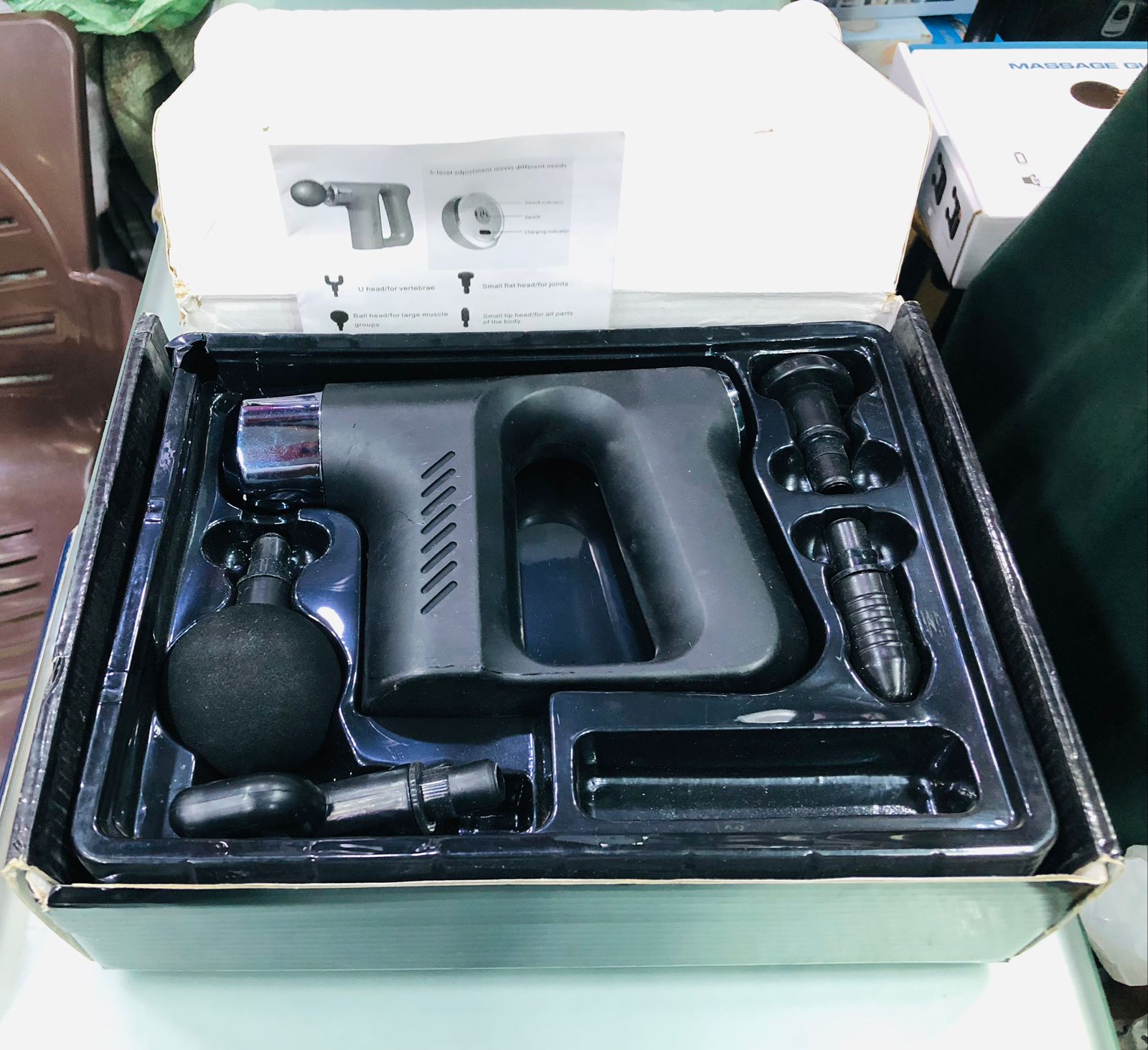 Blueidea Deep Tissue fascial massager with 4 massage Muscle Massage Gun (Random color). - Image 3