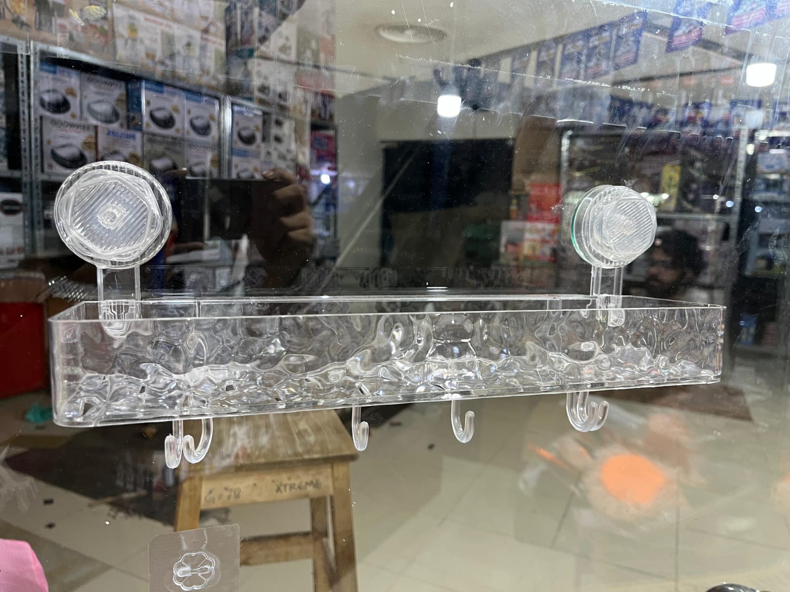 Premium Acrylic Wall-Mounted Suction Shelf (EX) - Image 2