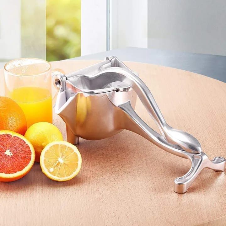 Heavy Duty Stainless Steel Manual Fruit Juicer (AlT) - Image 3